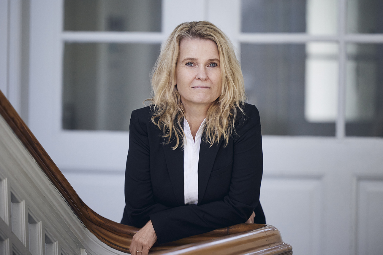 MARIE-HELENE OLSEN MARIE-HELENE OLSEN